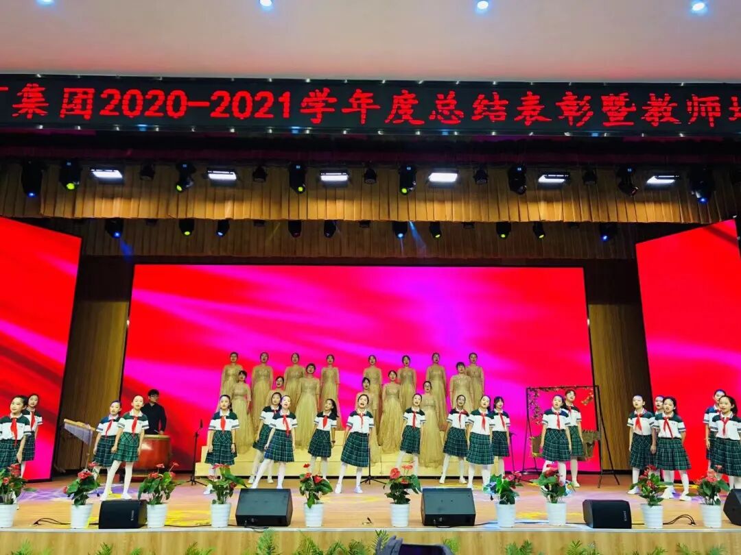 合唱活动.jpg
