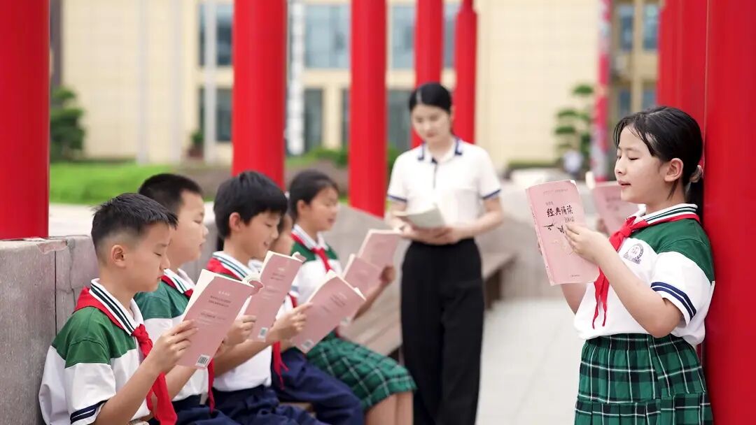 经典诵读.jpg