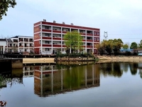 云梦县宏哲学校