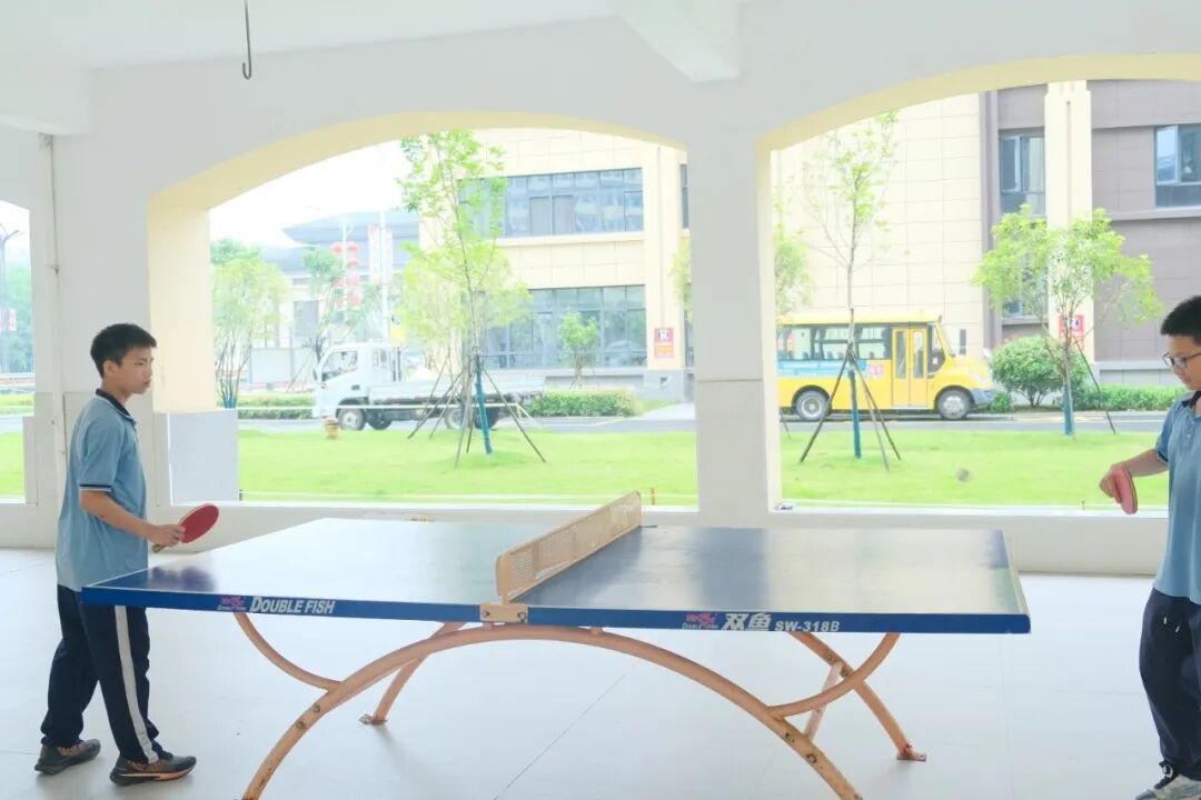 学生乒乓球课实拍