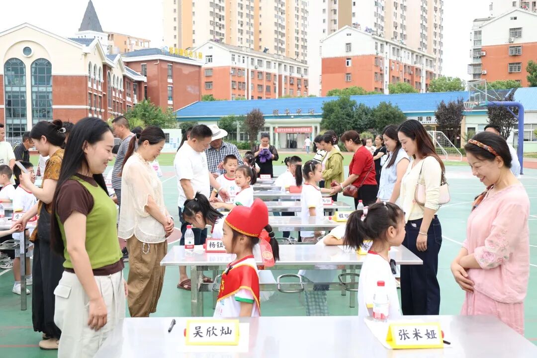 鞠躬.JPG